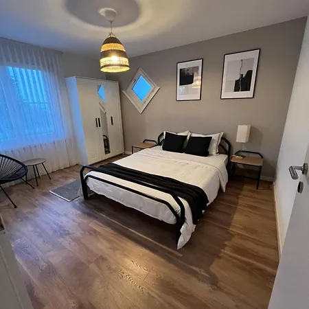 Black&white Appartement Uzwil